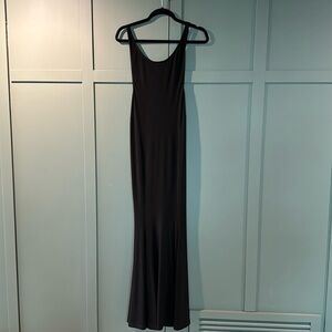 Norma Kamali black fishtail gown, S